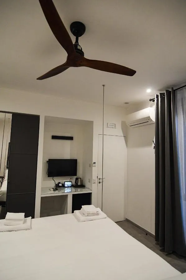 Flatinrome Trastevere Rooms Rome